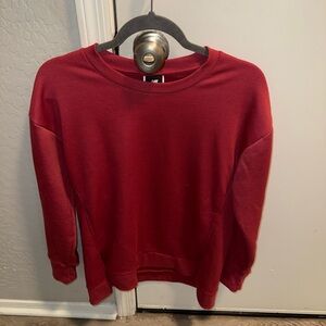 New Balance Sweatshirt Womens Small Red Logo High-Low Split Hem Athletic Sports